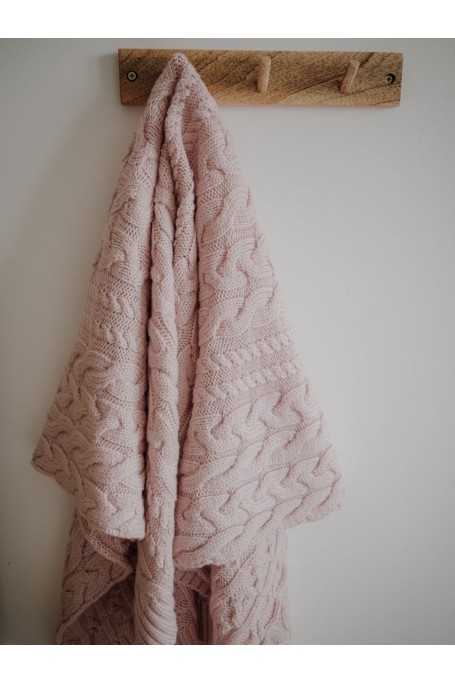 Kocyk warkocz ze 100% wełny merino powder pink - premium collection