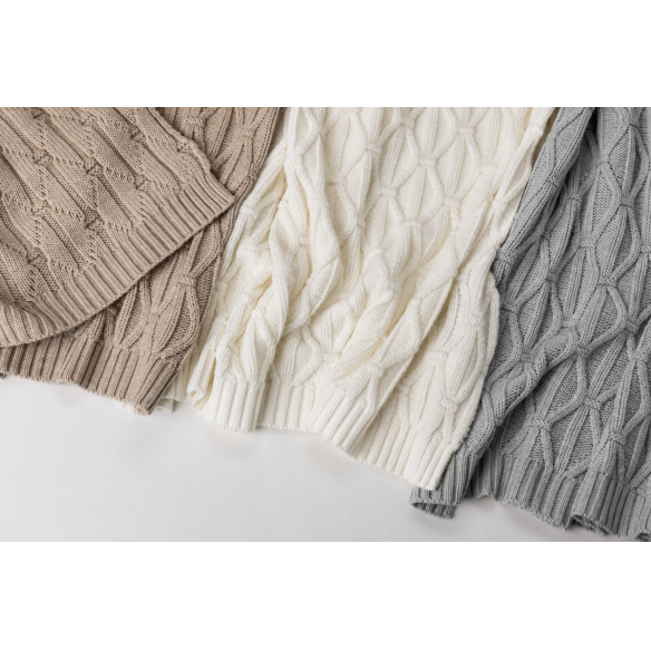 Ciepły kocyk ze 100% wełny merino warm beige Wave - premium collection - MY MEMI