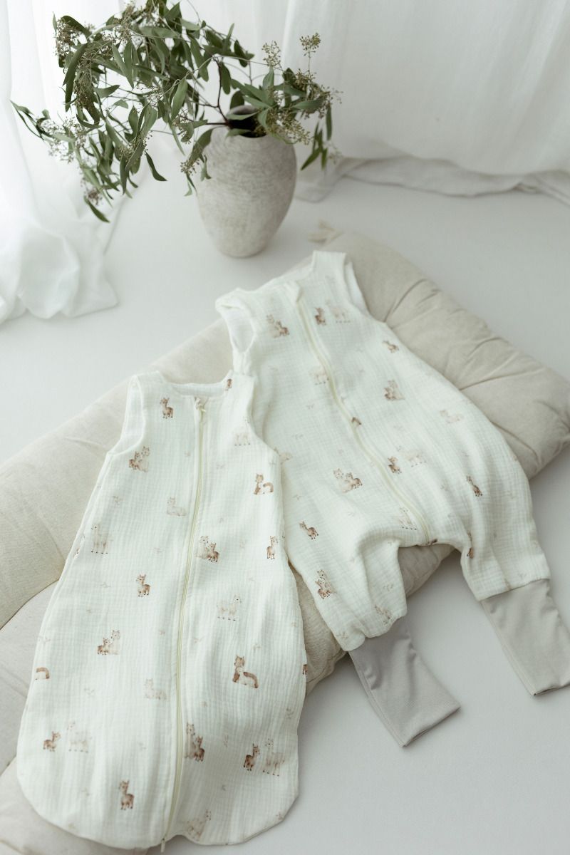 Bio Baumwolle Musselin Babyschlafsack mit Beinen 1 - 3 Jahre 1.0 TOG - alpacas