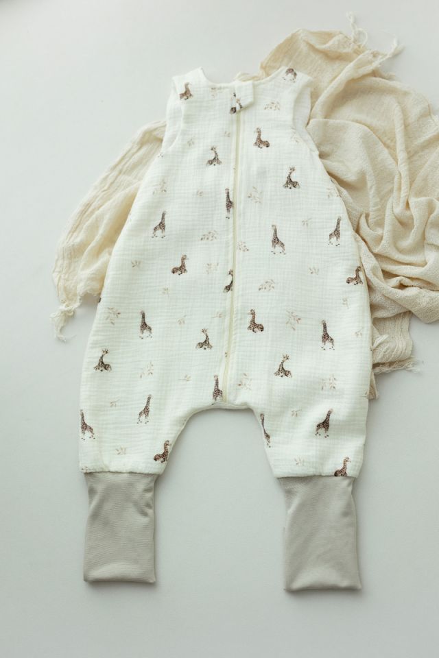 Bio Baumwolle Musselin Babyschlafsack mit Beinen 1 - 3 Jahre 1.0 TOG - giraffes